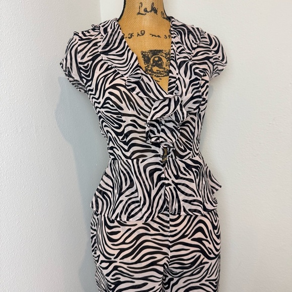 Victoria’s Secret SET Y2K Zebra Print Ruffle Pajama Set Sheer Lounge Pants top S - Picture 8 of 10